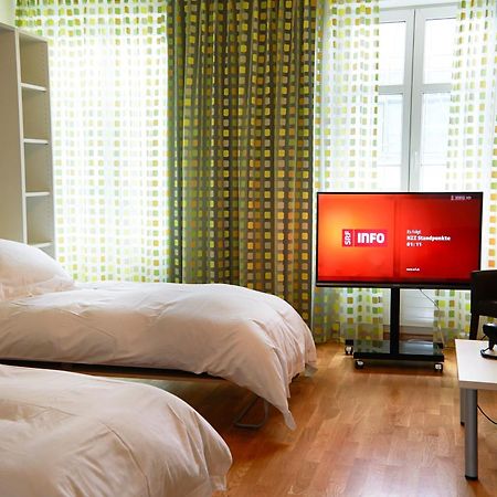 Residence Apartments By Hotel Du Commerce Βασιλεία Εξωτερικό φωτογραφία