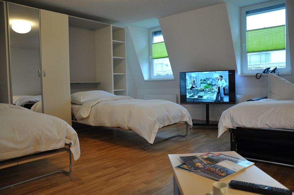 Residence Apartments By Hotel Du Commerce Βασιλεία Εξωτερικό φωτογραφία